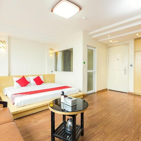 OYO 703 Khách Sạn Hoàng Gia Hà Nội Ngoại thất bức ảnh