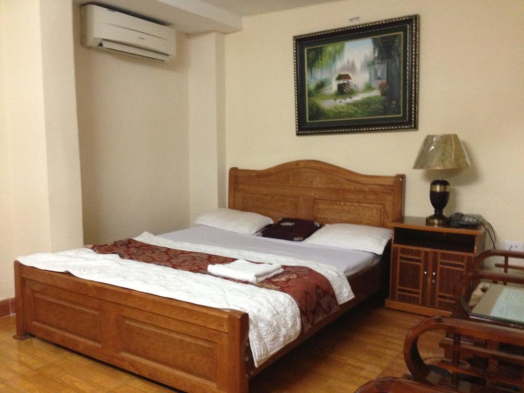 OYO 703 Khách Sạn Hoàng Gia Hà Nội Ngoại thất bức ảnh