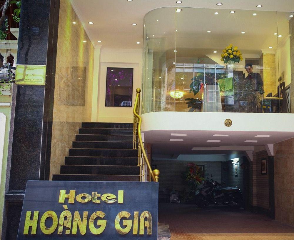 OYO 703 Khách Sạn Hoàng Gia Hà Nội Ngoại thất bức ảnh