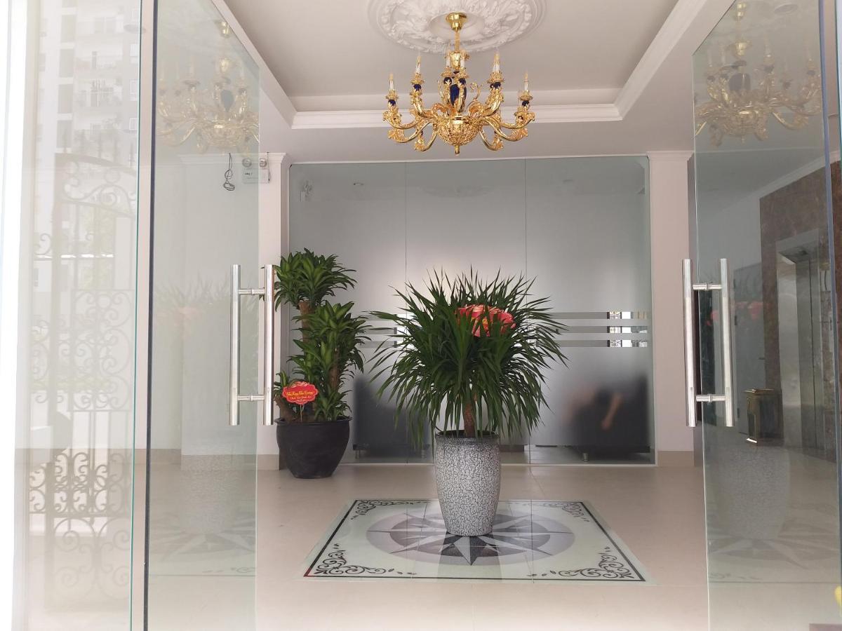 OYO 703 Khách Sạn Hoàng Gia Hà Nội Ngoại thất bức ảnh