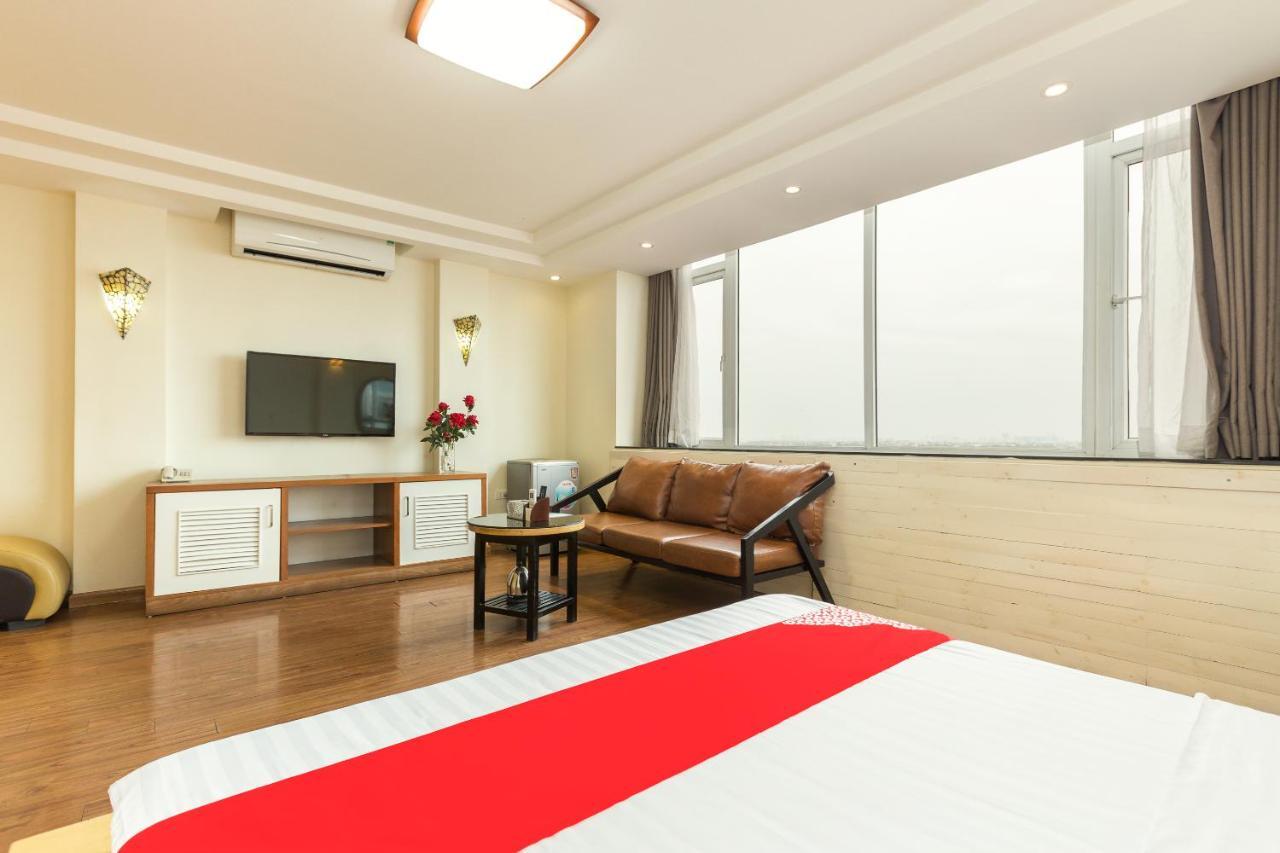 OYO 703 Khách Sạn Hoàng Gia Hà Nội Ngoại thất bức ảnh